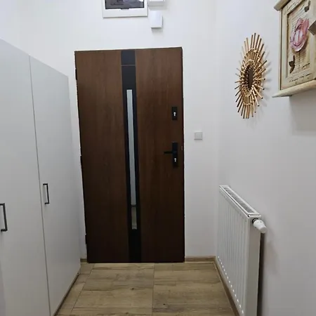 Kawalerka Na Wsi Lägenhet *